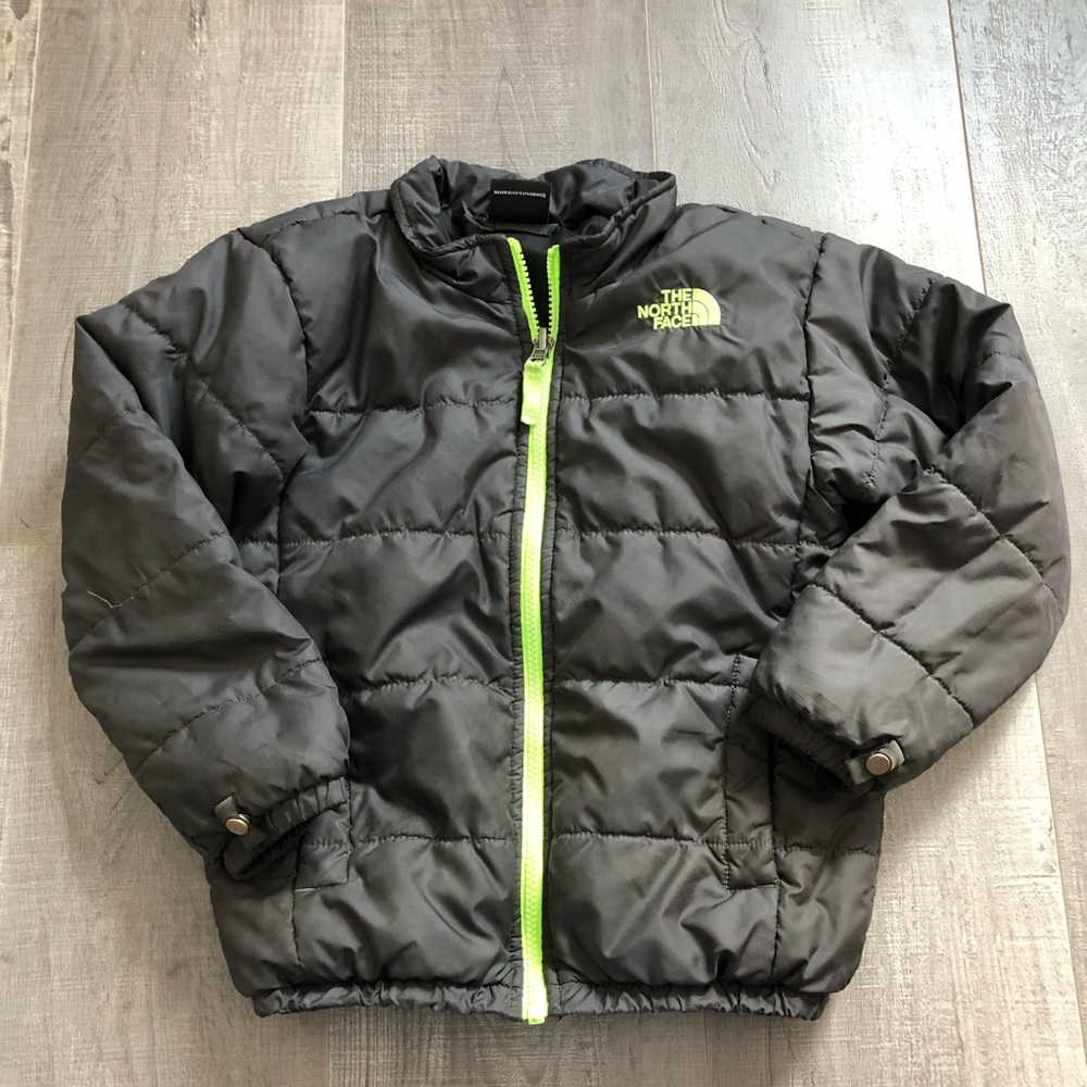 Boys the north face gray jacket